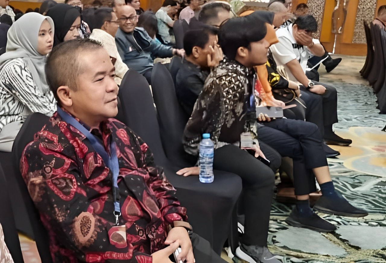 Dokumentasi Ahmad Aziz Firdaus saat Rapat Koordinasi Sosialisasi Petunjuk Teknis Evaluasi/Pembentukan Pengawas Ad Hoc pada Pemilihan Tahun 2024.