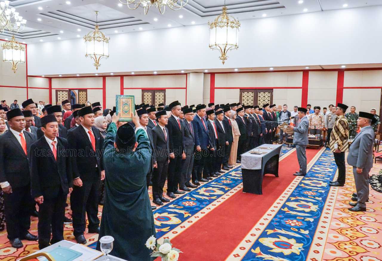 dokumentasi pelantikan panwascam pilkada2024