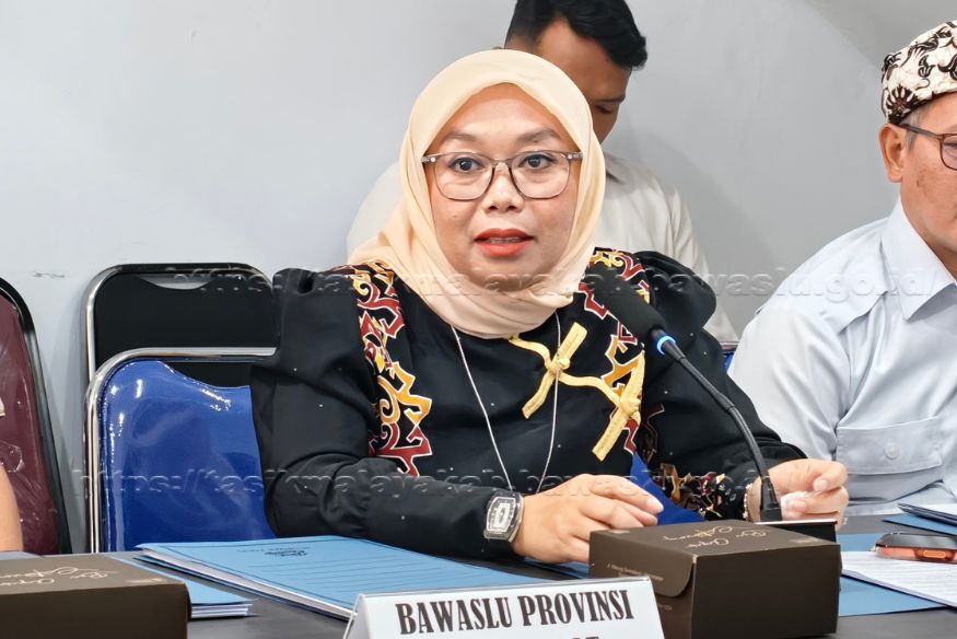 Nuryamah anggota bawaslu jabar